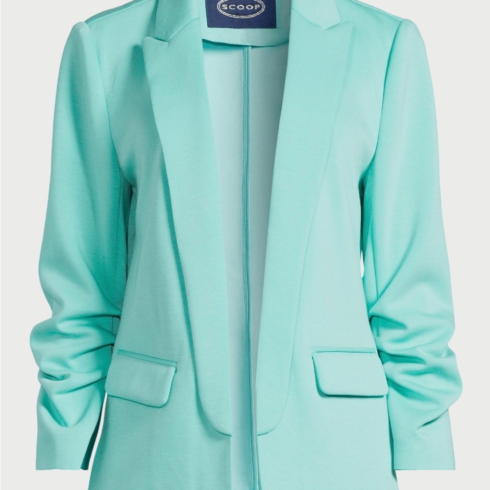 NWT! Women's Mint Blazer